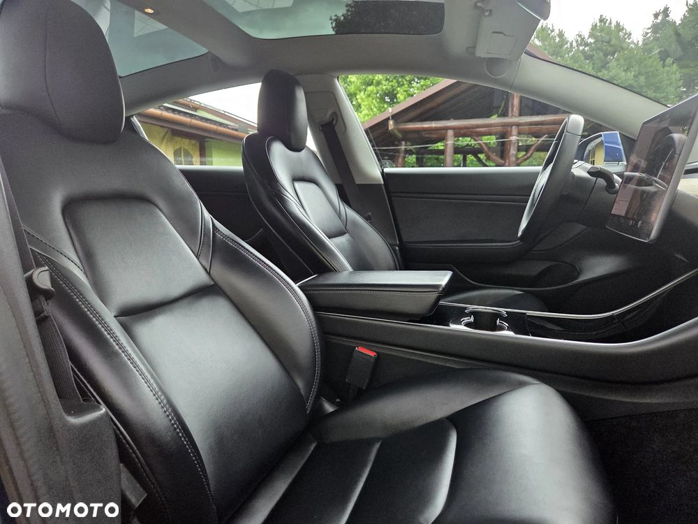 Tesla Model 3 Langstreckenbatterie Allradantrieb Dual Motor - 23