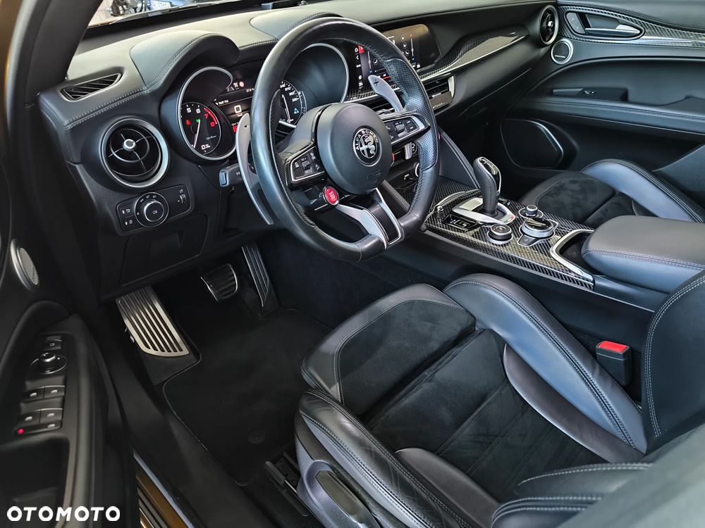 Alfa Romeo Stelvio 2.9 V6 Bi-Turbo Quadrifoglio Q4 - 13