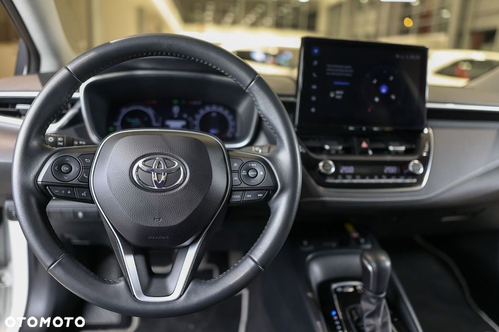 Toyota Corolla - 16