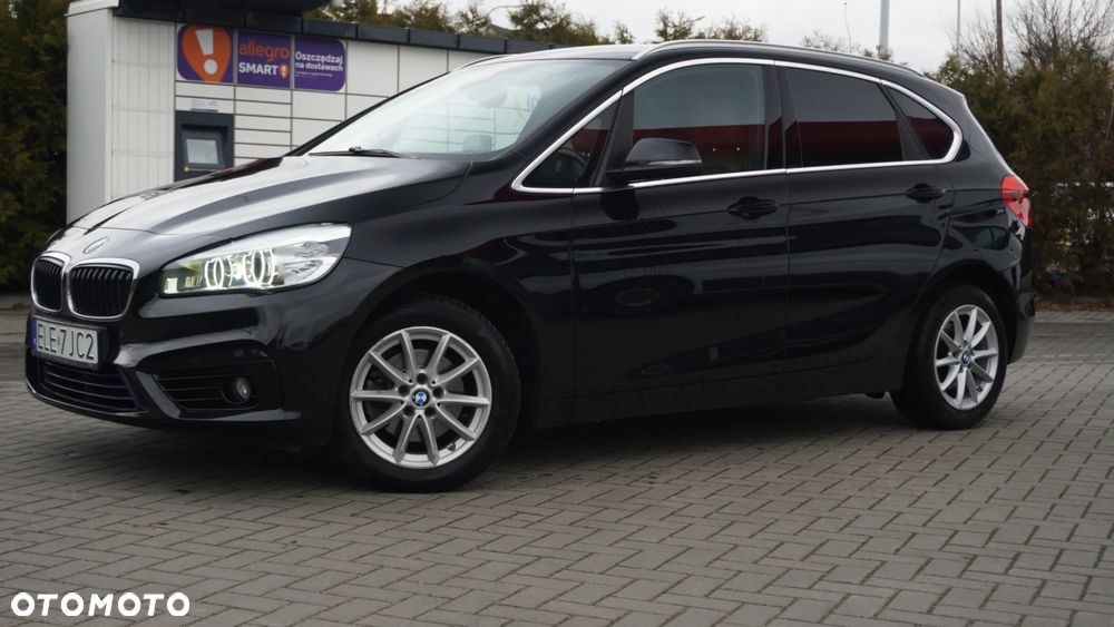 BMW Seria 2 216d - 3