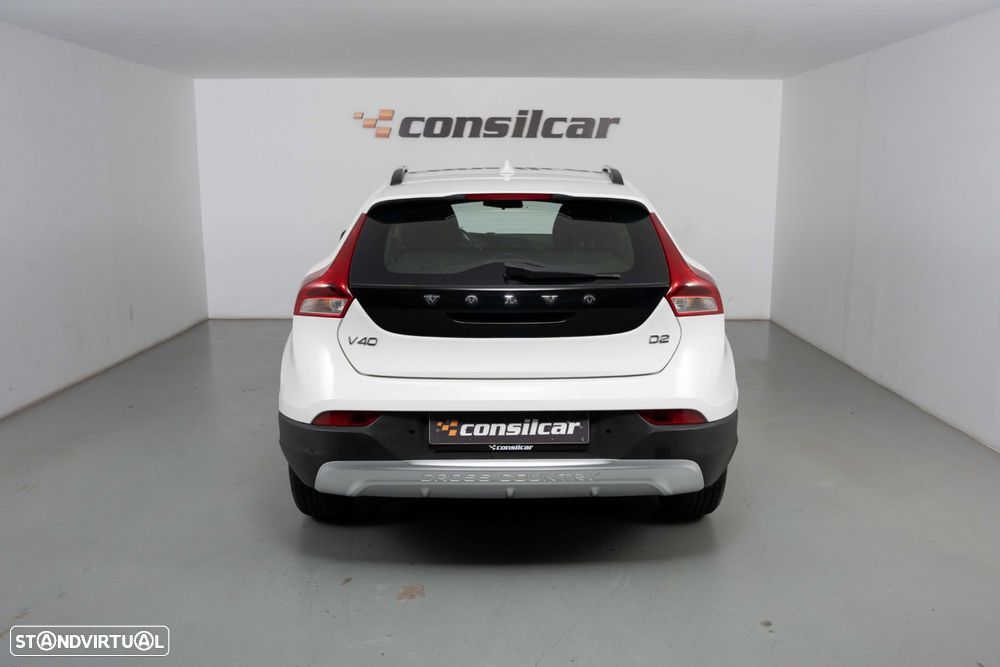 Volvo V40 Cross Country 1.6 D2 Momentum - 5