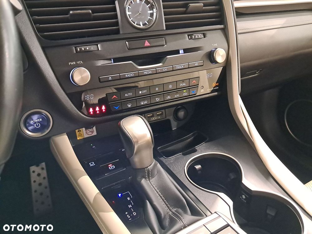 Lexus RX 450h F-Impression - 14