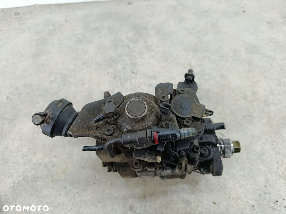 POMPA WTRYSKOWA RENAULT MASTER II 0460424148 BOSCH 2.8 DTI - 6