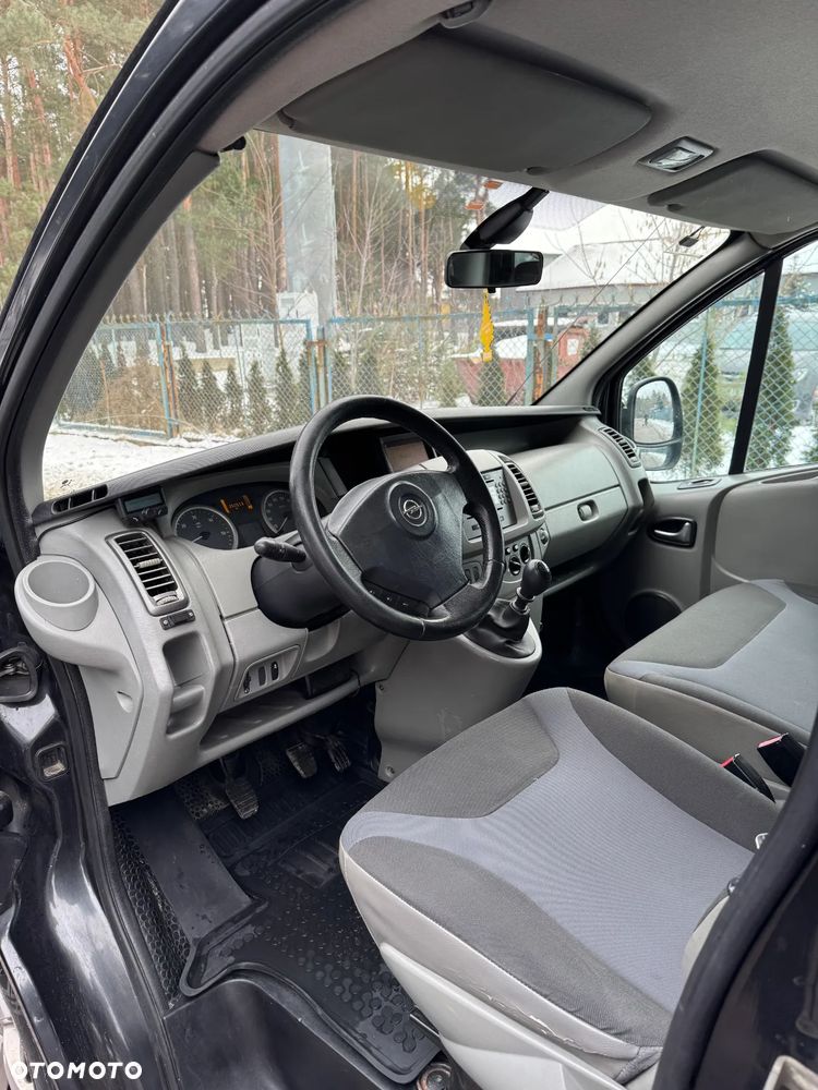 Opel VIVARO - 12