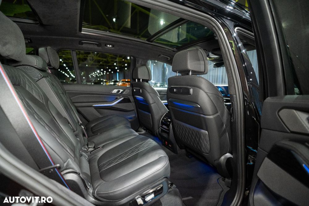 BMW X7 M60i xDrive AT MHEV - 23