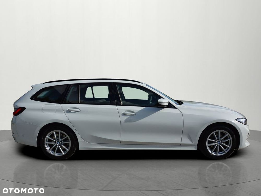 BMW Seria 3 318d mHEV - 7