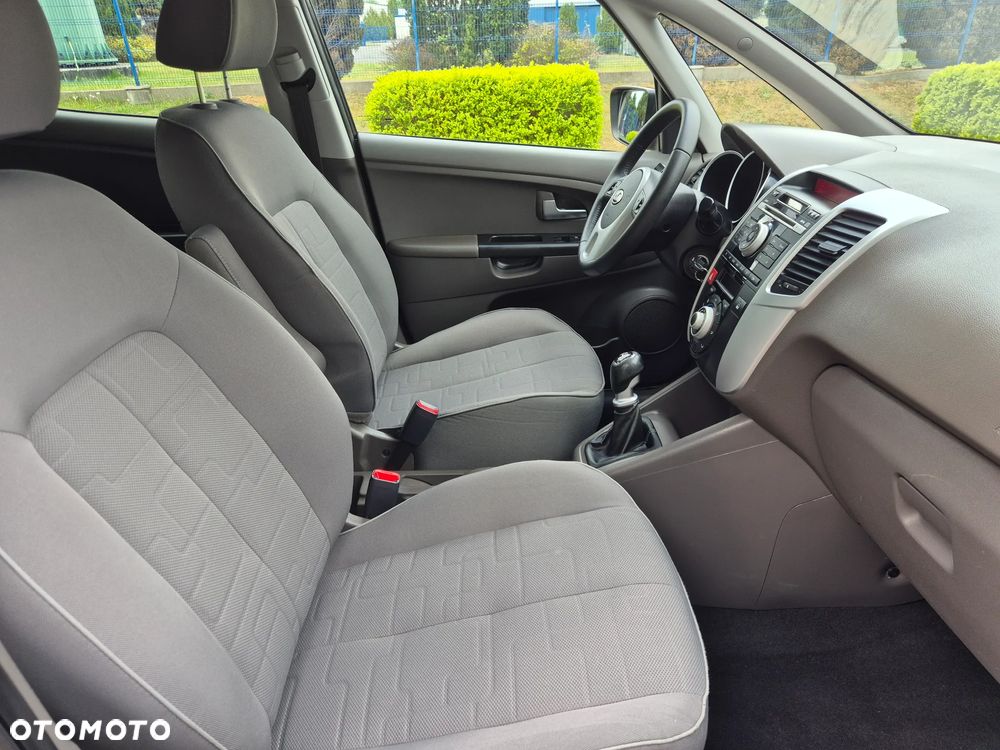 Kia Venga 1.6 M - 10