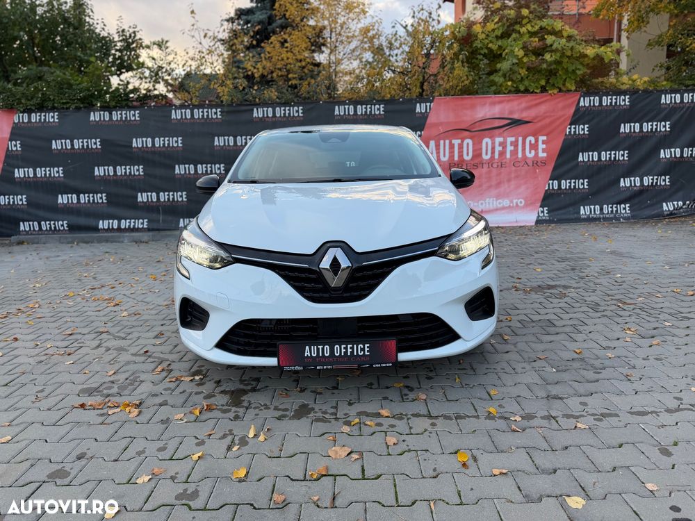 Renault Clio - 11