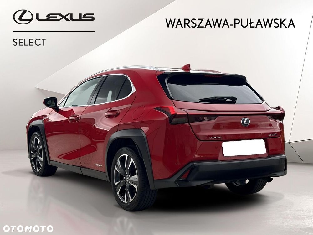 Lexus UX - 3