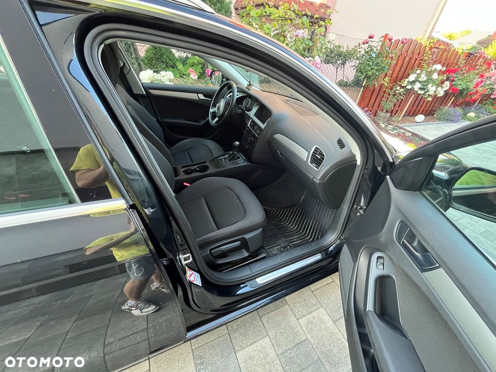 Audi A4 Avant 2.0 TFSI Attraction - 8