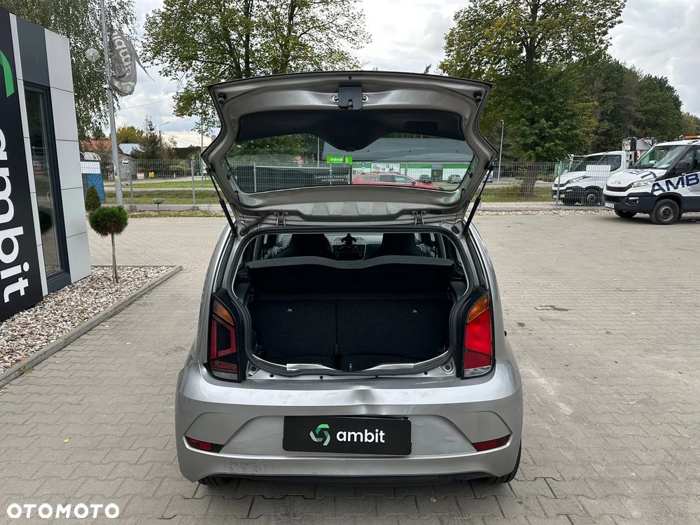 Volkswagen up! - 9