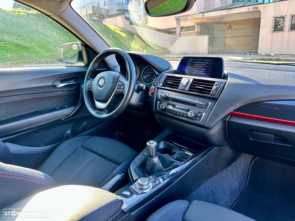 BMW 116 d Sport Line - 31