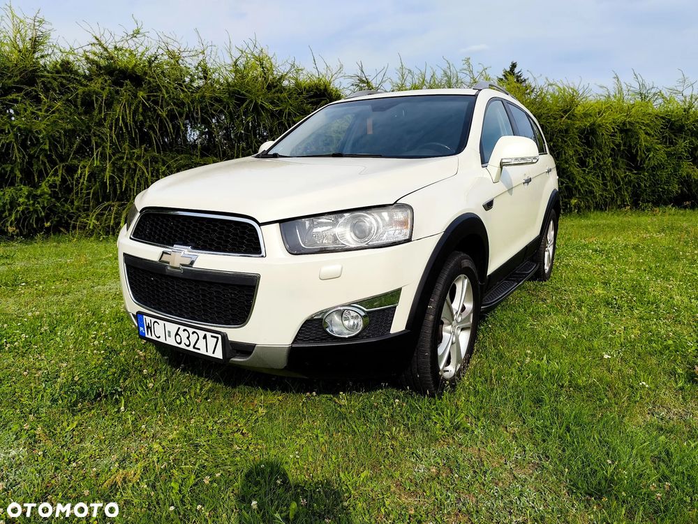 Chevrolet Captiva 2.2 D LTZ - 21