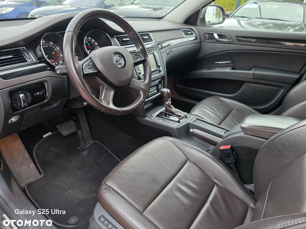 Skoda Superb 2.0 TSI DSG L&K - 25