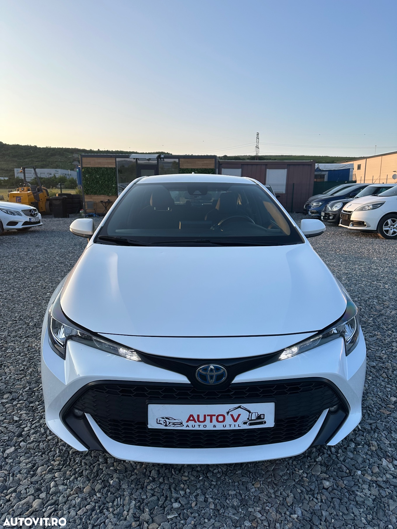 Toyota Corolla - 12