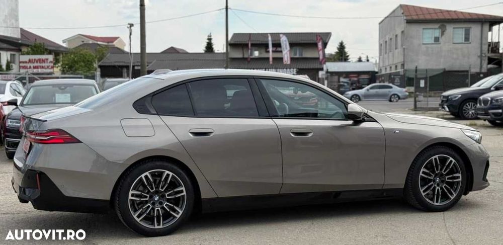 BMW Seria 5 - 10