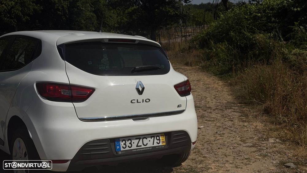 Renault Clio 1.5 dCi Zen - 27
