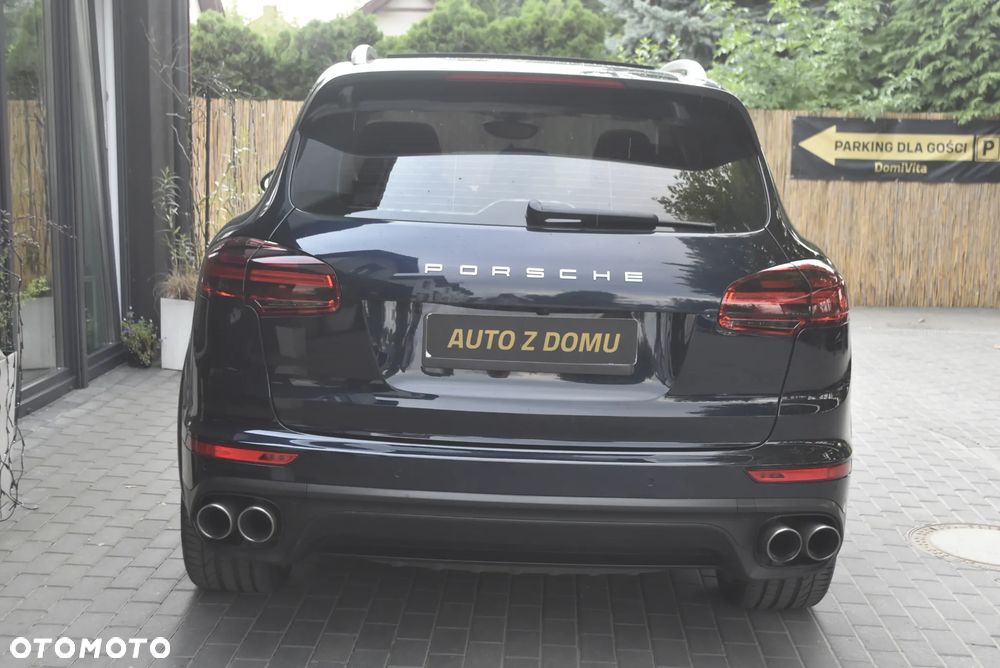 Porsche Cayenne S Diesel Platinum Edition - 6