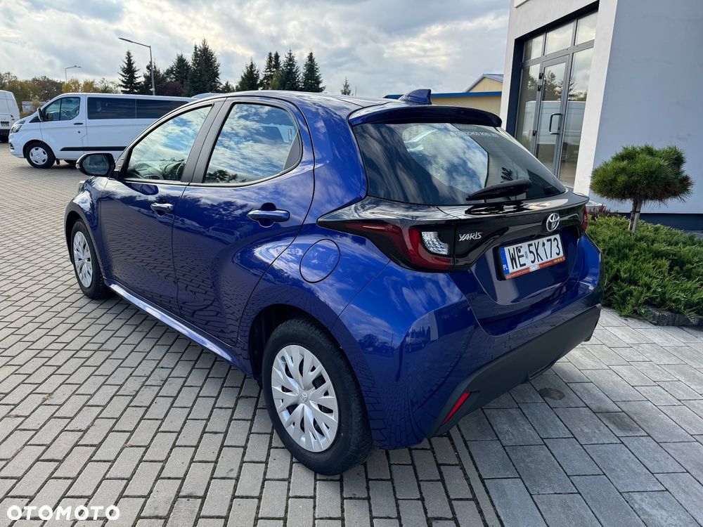 Toyota Yaris ver-1-5-comfort - 7
