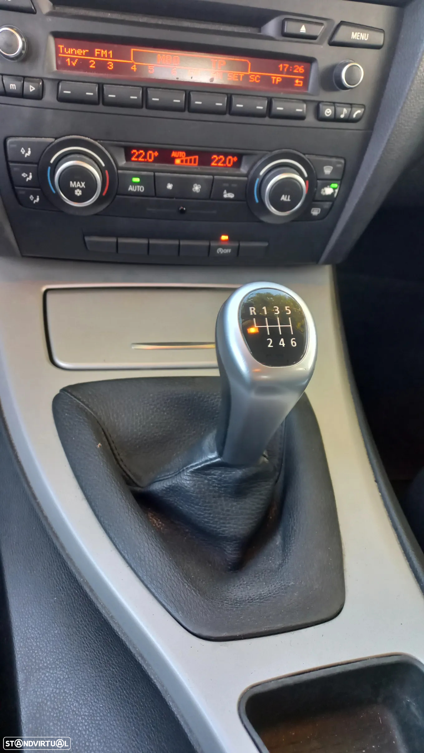 BMW 318 d Touring LifeStyle - 8