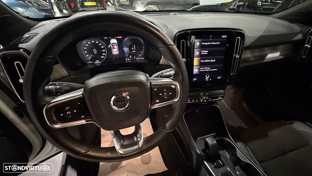 Volvo XC 40 T4 Recharge DKG Essential - 8