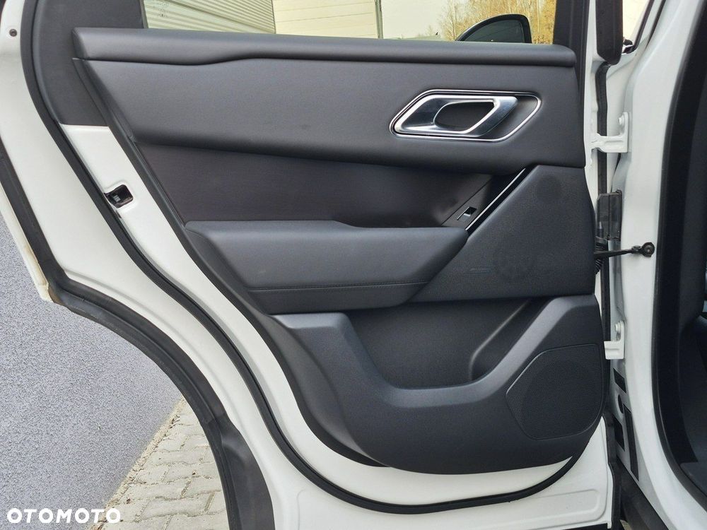 Land Rover Range Rover Velar - 21