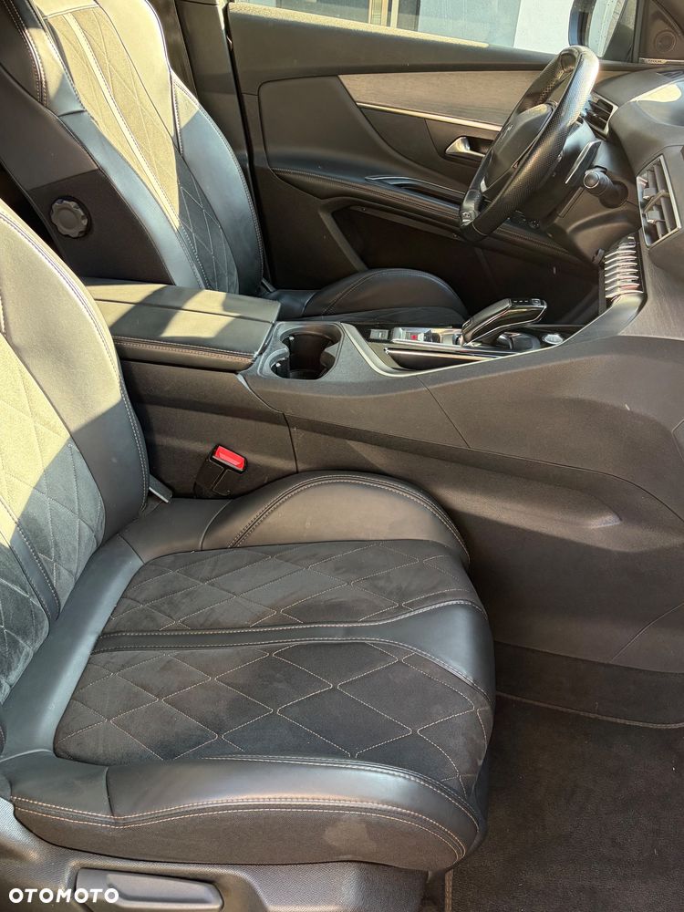 Peugeot 5008 BlueHDi 180 EAT6 GT - 21