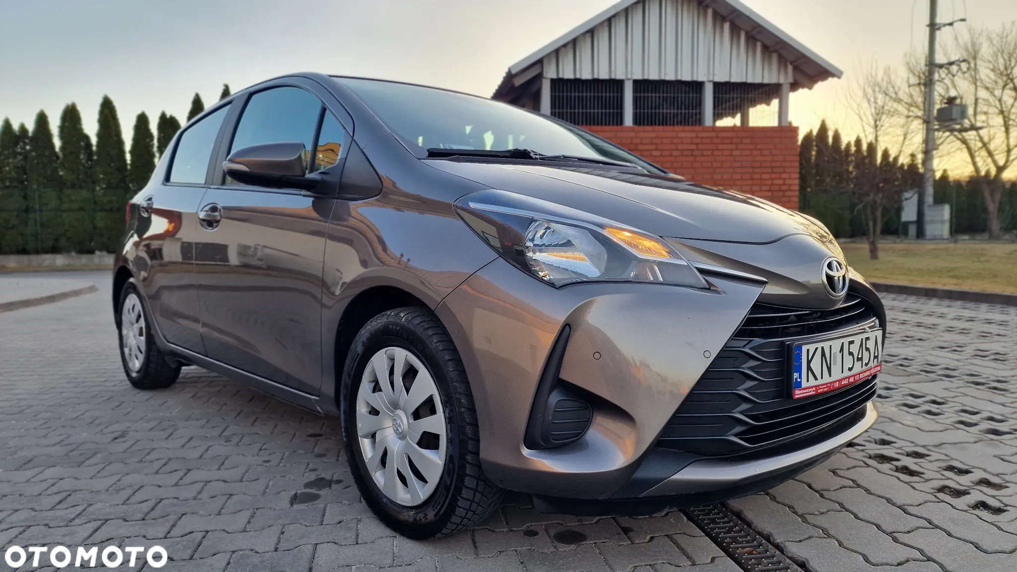 Toyota Yaris 1.5 Active - 9