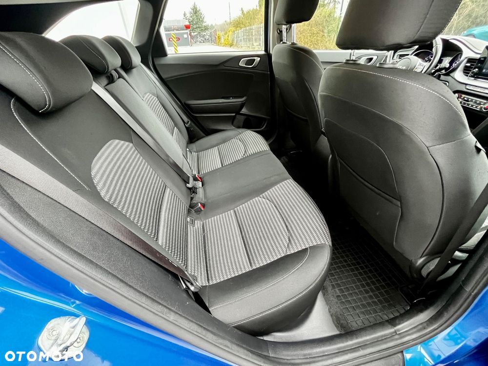 Kia Ceed 1.5 T-GDI L - 8