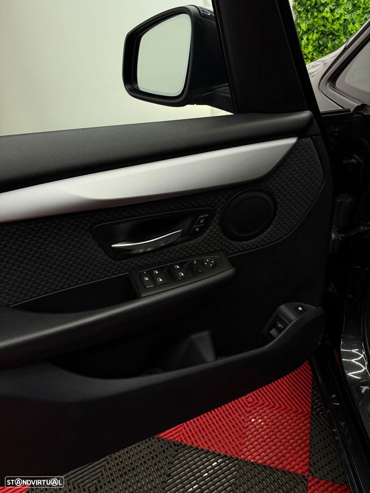 BMW 225xe Active Tourer Line Sport - 8