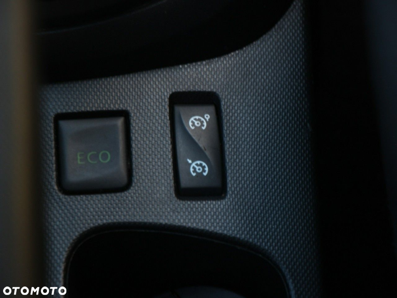 Renault Captur - 25