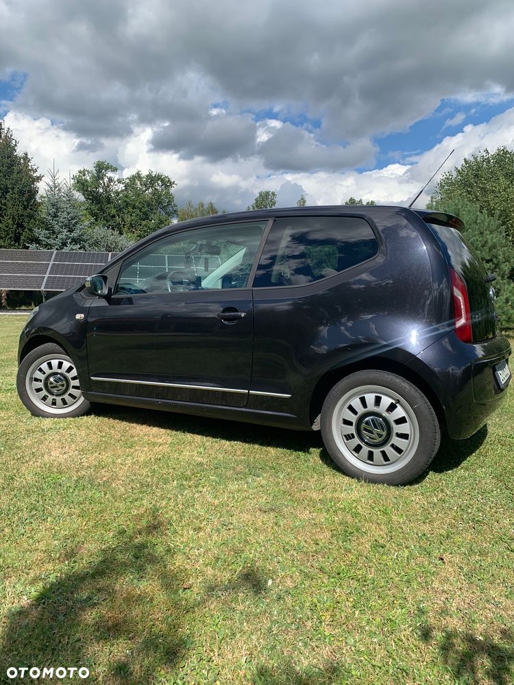 Volkswagen up! 1.0 black - 4
