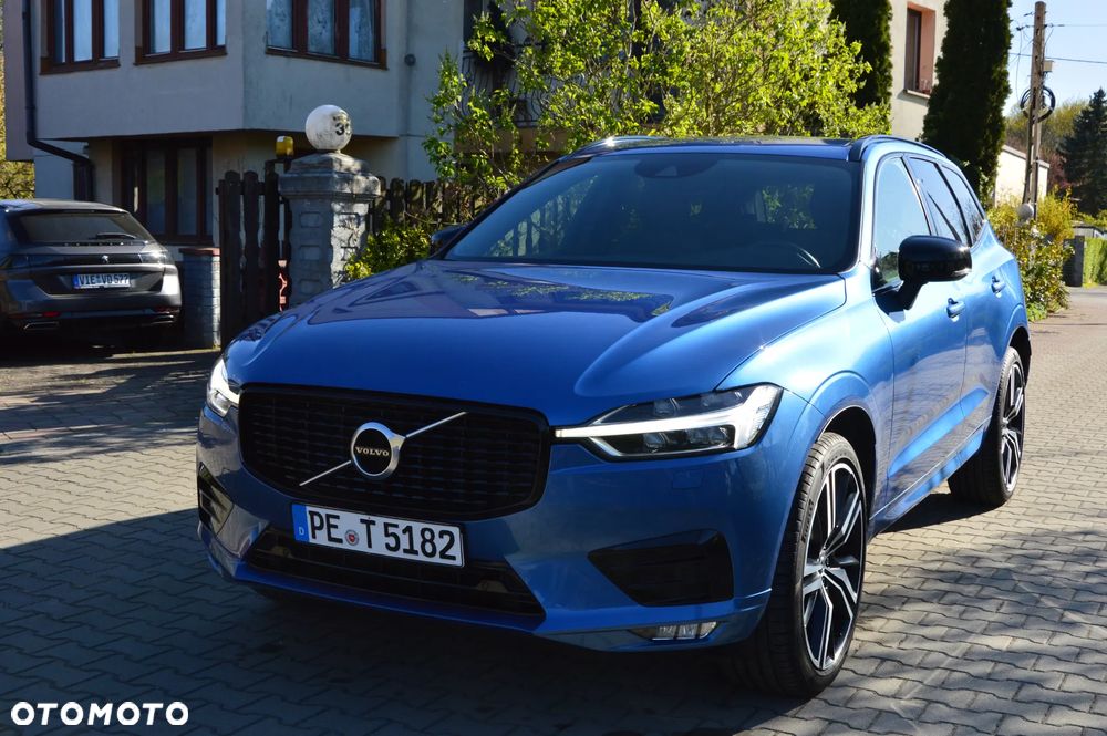 Volvo XC 60 B4 D AWD Ultimate Dark - 4