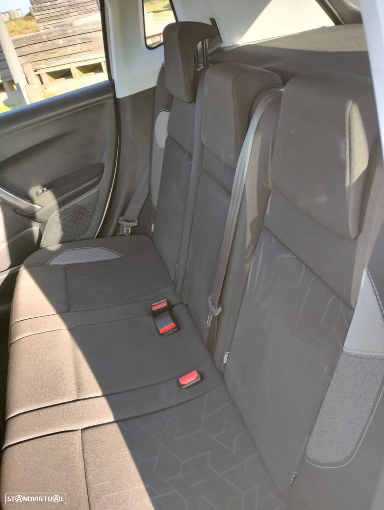 Peugeot 2008 1.6 BlueHDi Style - 7