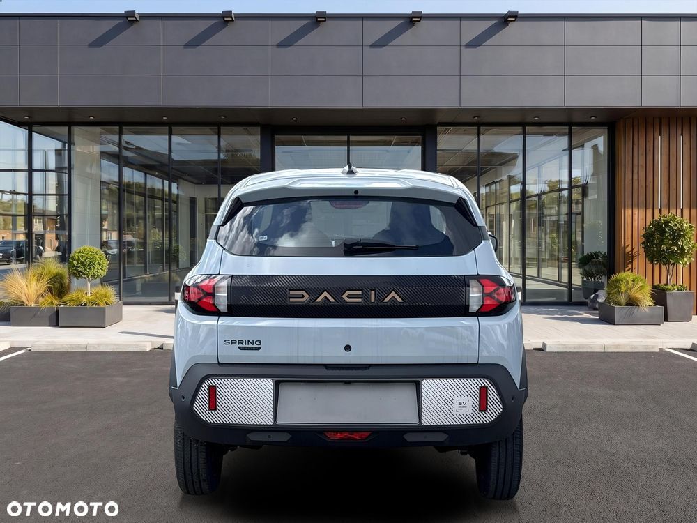 Dacia Spring Electric 24.3kWh 100 Extreme - 8