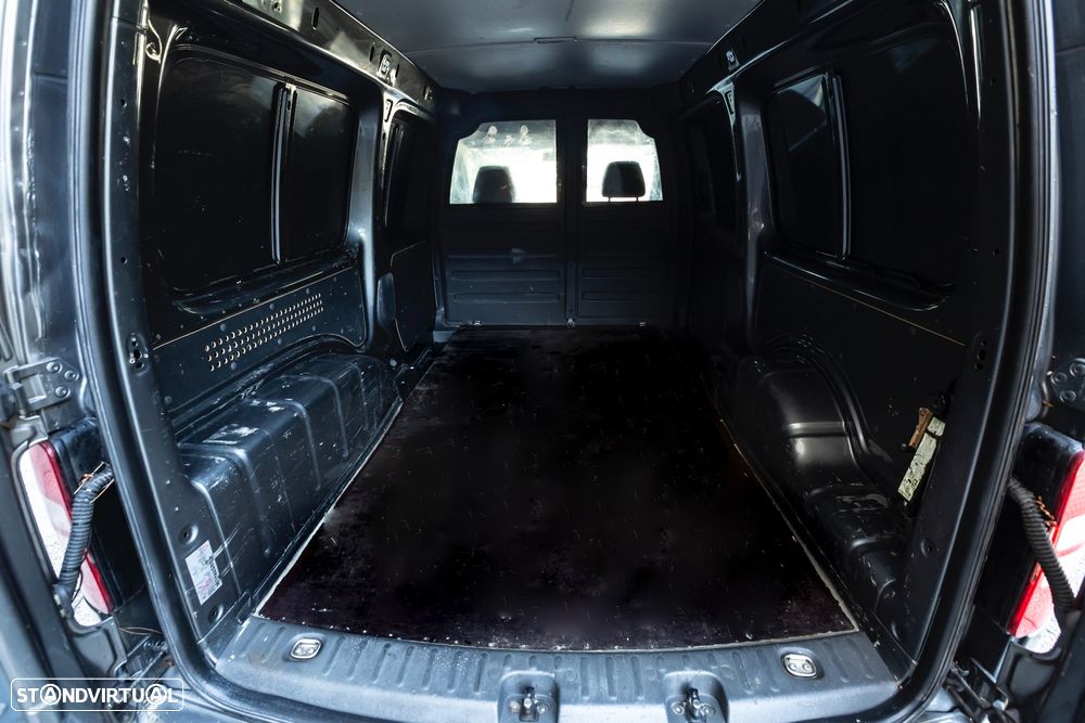 VW Caddy Maxi Exclusive - 8
