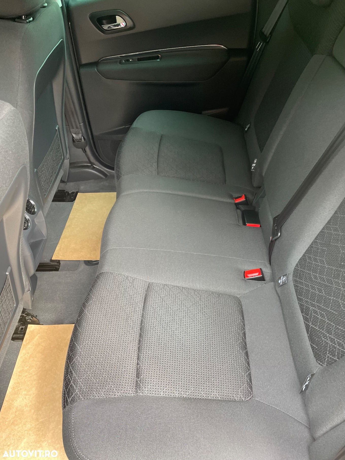 Peugeot 3008 e-HDi FAP 115 EGS6 Stop&Start Allure - 10