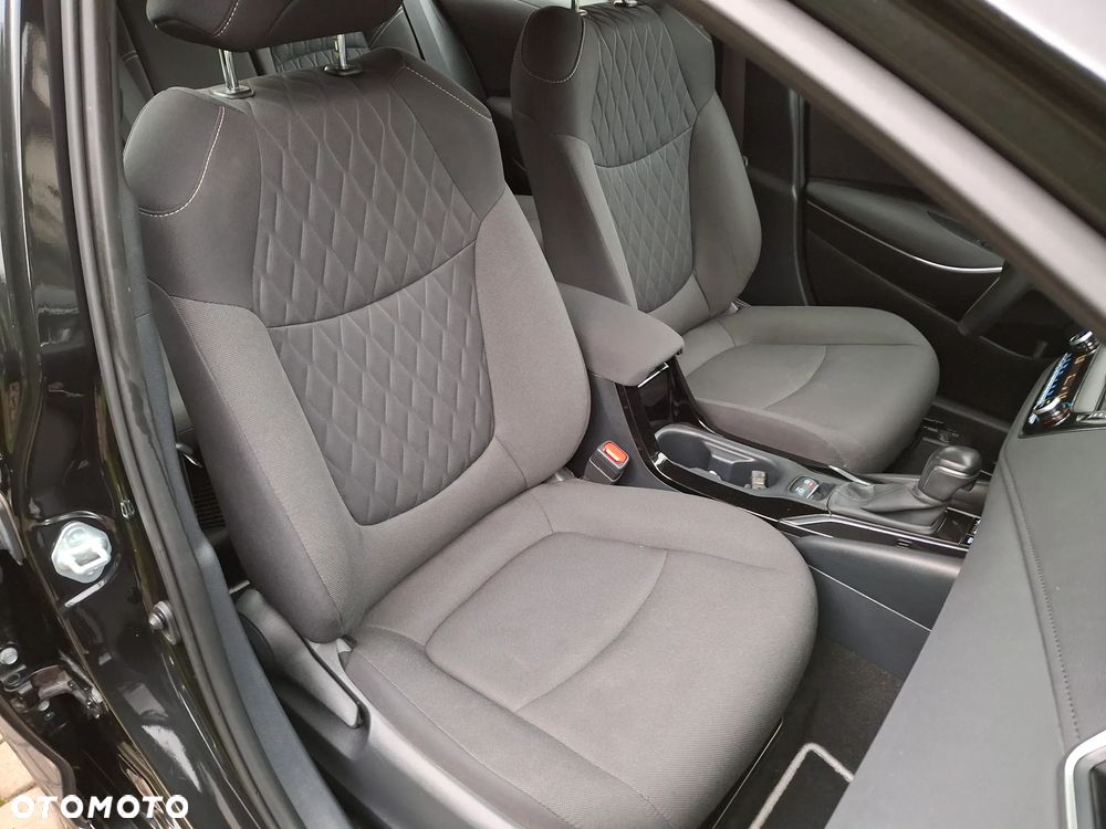 Toyota Corolla 1.8 Hybrid Comfort - 20