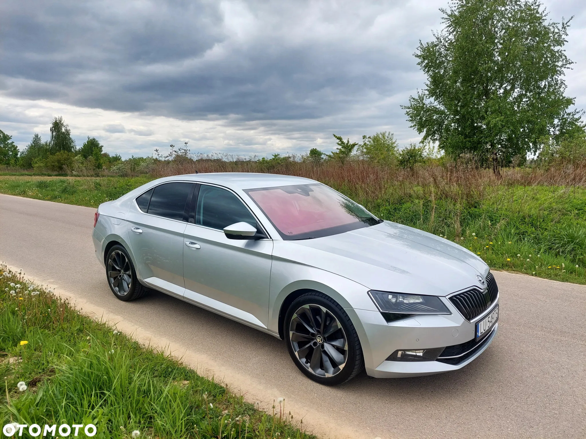 Skoda Superb 2.0 TDI Style DSG - 2