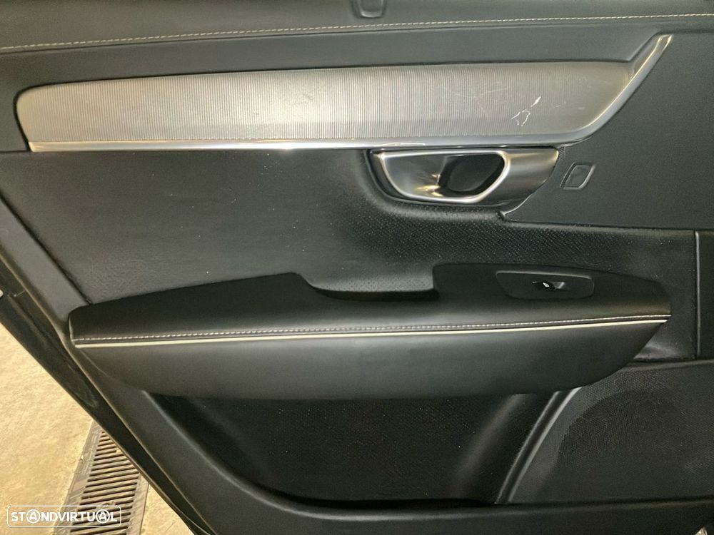 Volvo V90 2.0 T8 R-Design AWD Geartronic - 22