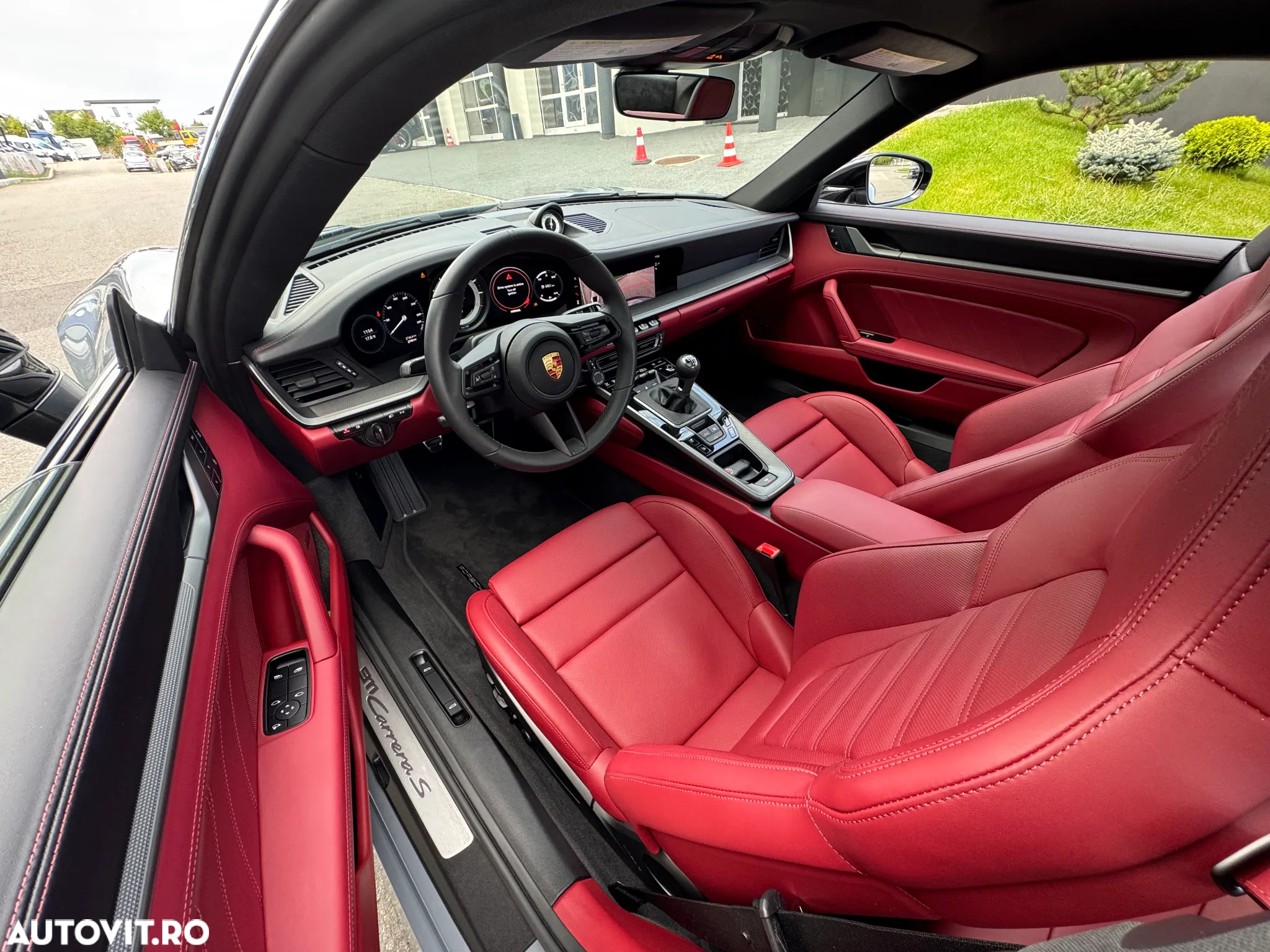 Porsche 911 Carrera S - 25
