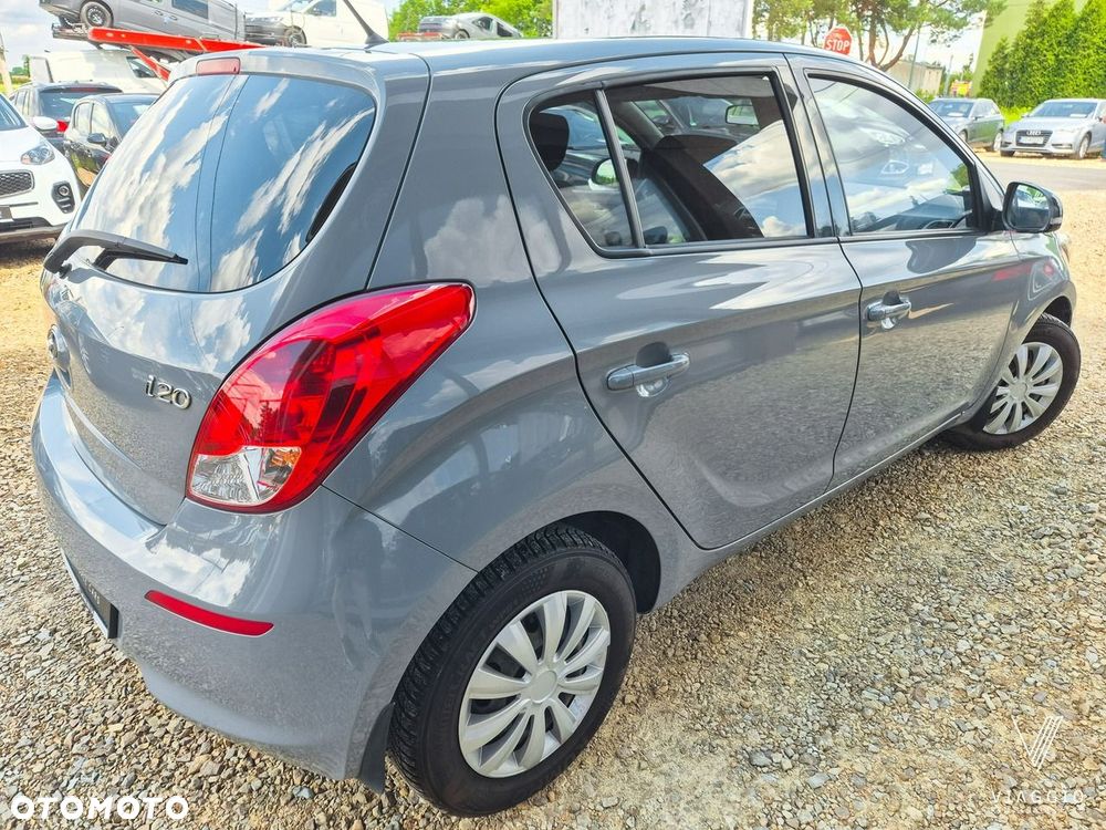 Hyundai i20 1.2 Fifa World Cup Edition - 3