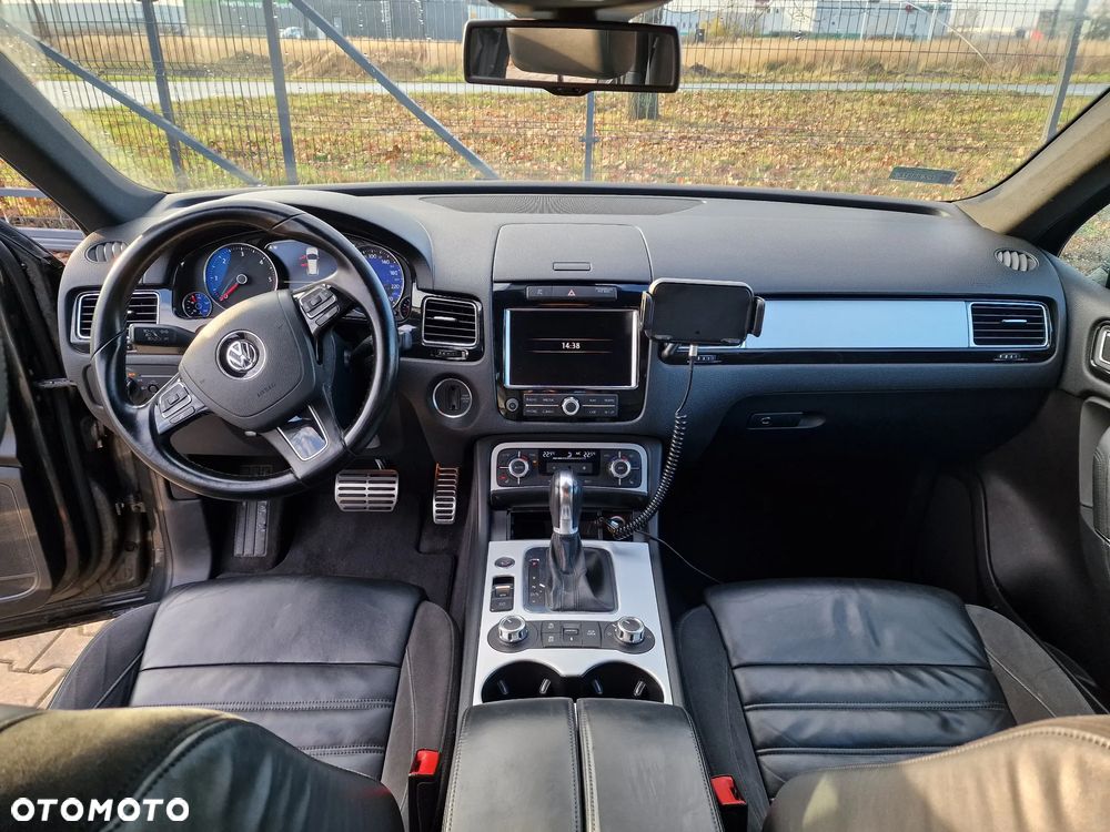 Volkswagen Touareg 3.0 V6 TDI BMT - 17