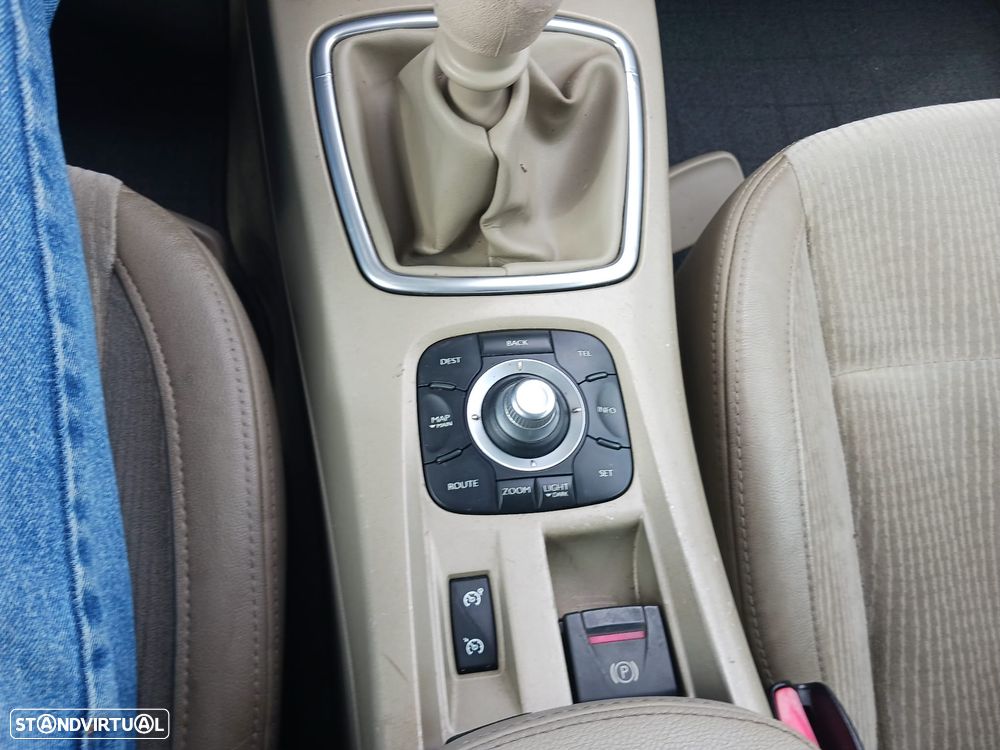 Renault Laguna 2.0 dCi Dynamique S - 25