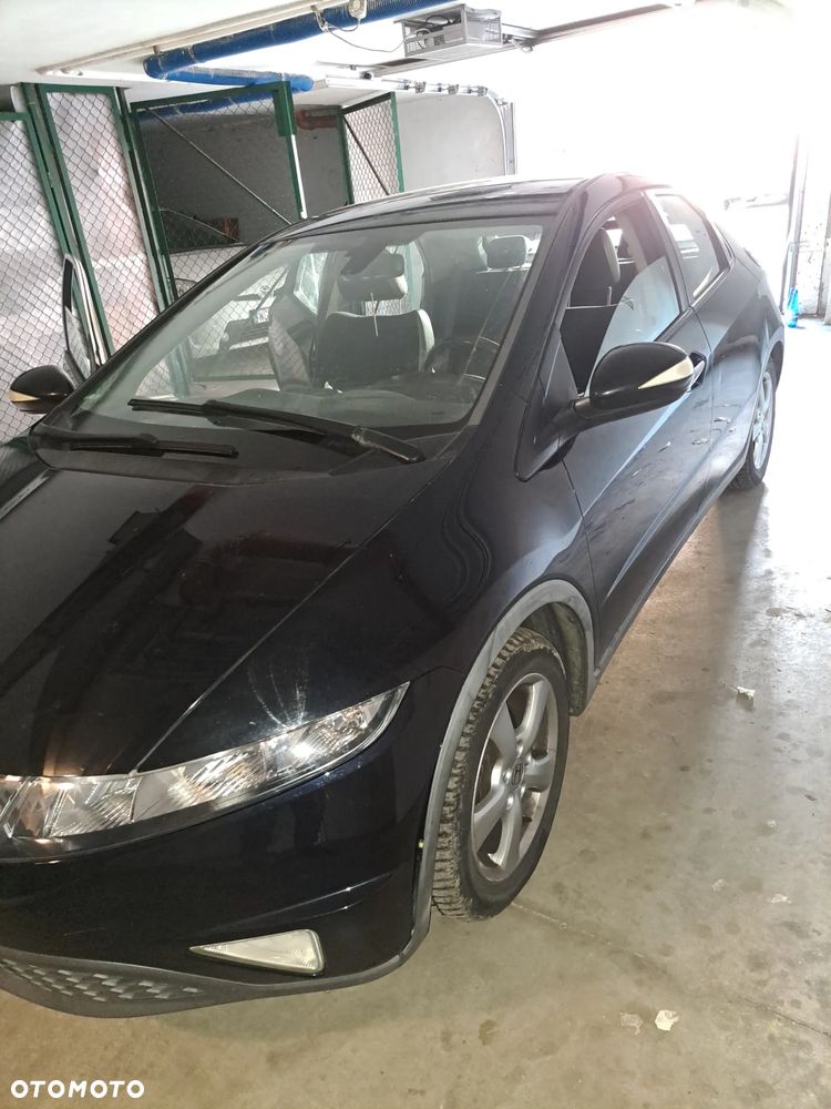 Honda Civic 1.4 Base - 8
