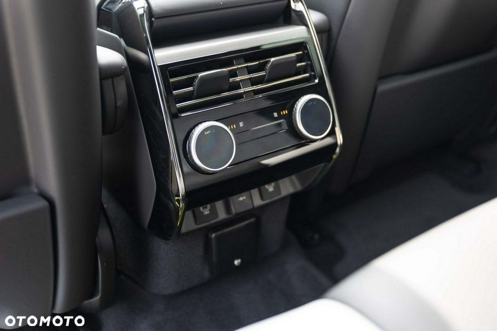 Land Rover Range Rover Sport - 27