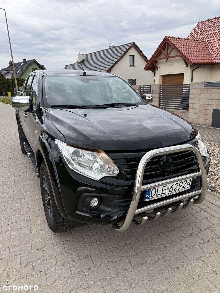 Fiat Fullback 2.4 MJ DC LX Silver + - 3