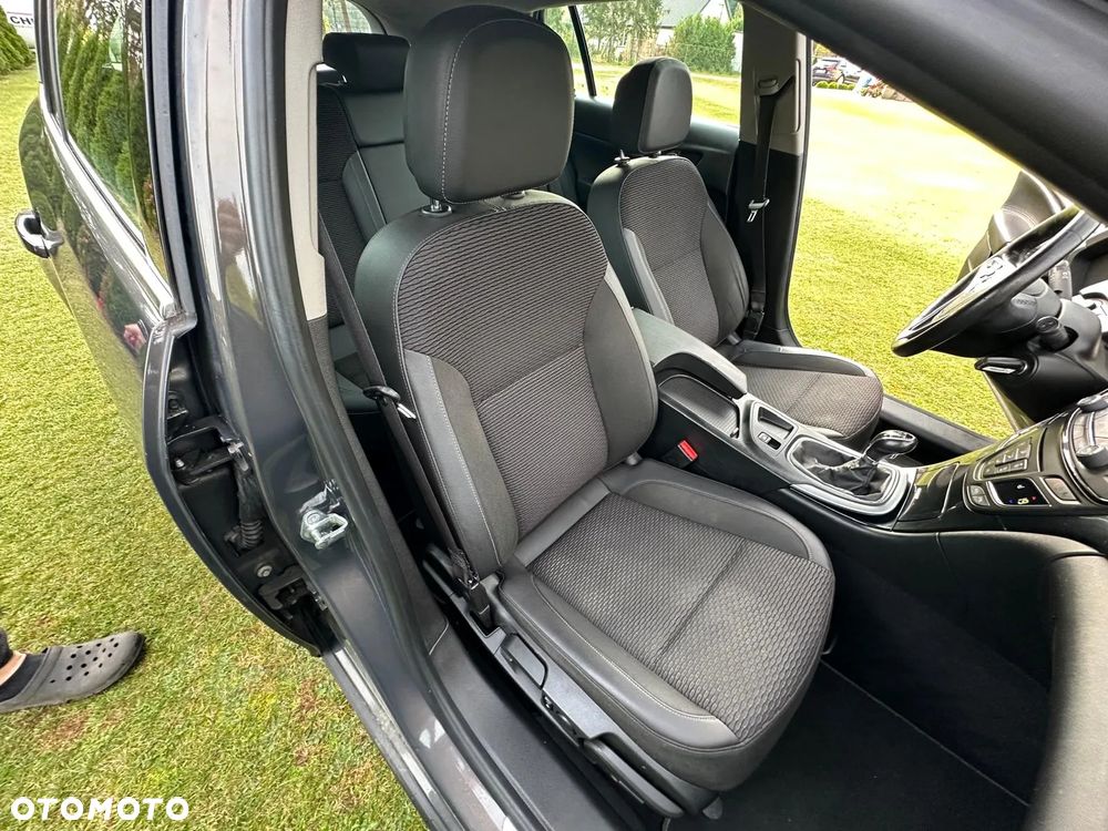 Opel Insignia 2.0 4x4 Exclusive - 11