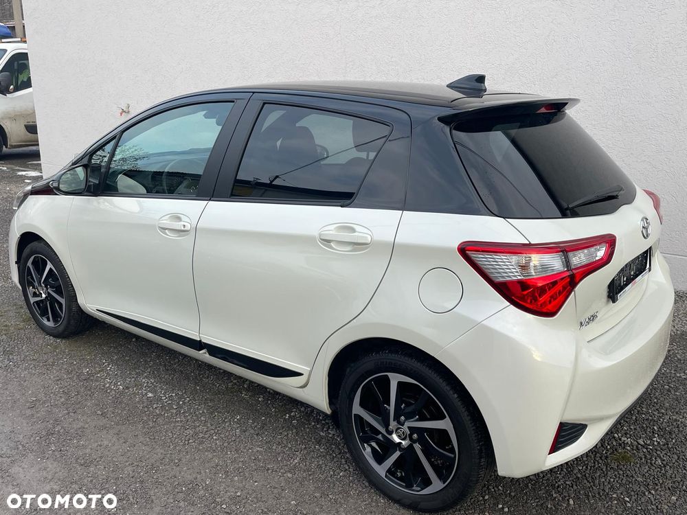 Toyota Yaris 1.5 Selection - 6