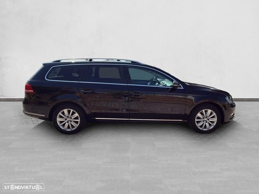 VW Passat Variant 1.6 TDI Confortline Navig - 4